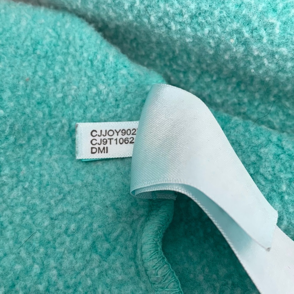 Calvin Klein Jeans Ombre Crop Hoodie 60% Cotton Size S Green/Teal/White - Picture 11 of 11